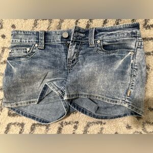 Stylish Blue Women's Denim Shorts BKE